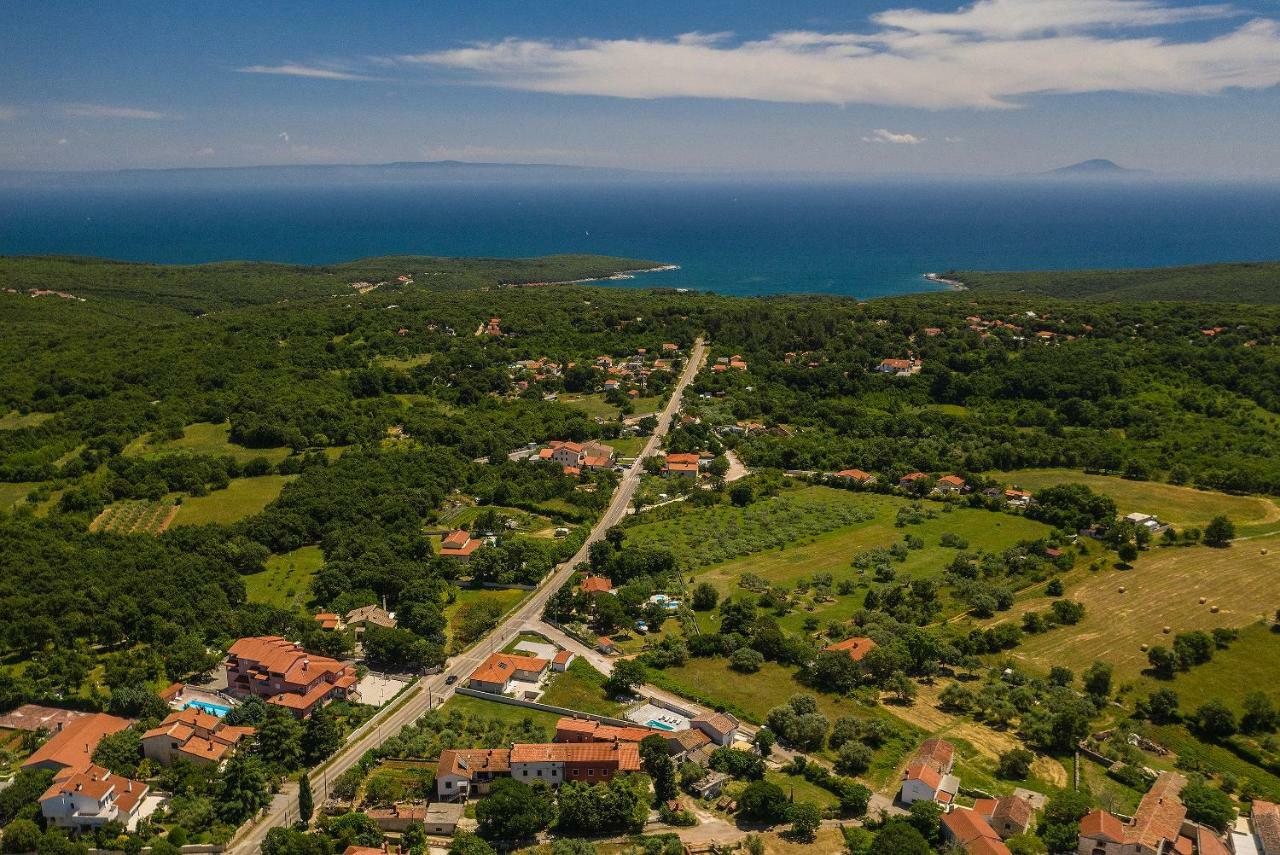 Haus Mila Villa Pavicini Luaran gambar